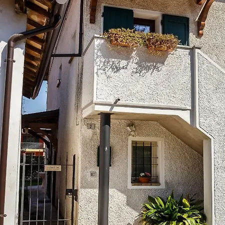 La Casa Di Sara Penzion